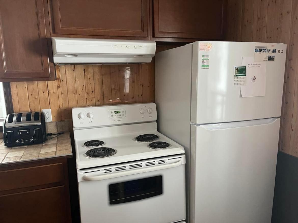 La Cabane Chez Jimmy Petit-Saguenay Dış mekan fotoğraf